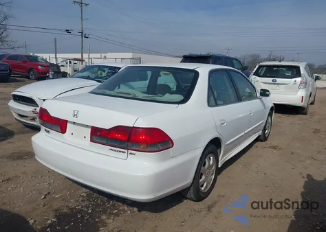 2001 Honda Accord 2.3 Ex from USA, damaged, VIN 1HGCG56621A024024